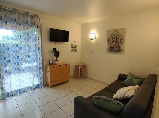 Richelieu - Rochelongue - Bord De - Primavera - Parking *