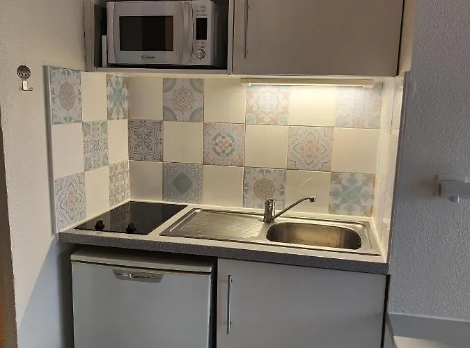 Richelieu - Rochelongue - Bord De - Primavera - Parking * Agde