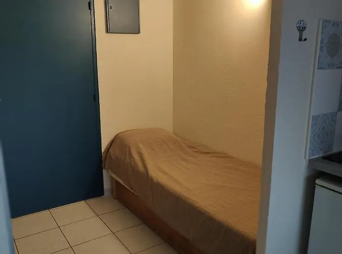 Richelieu - Rochelongue - Bord De - Primavera - Parking *